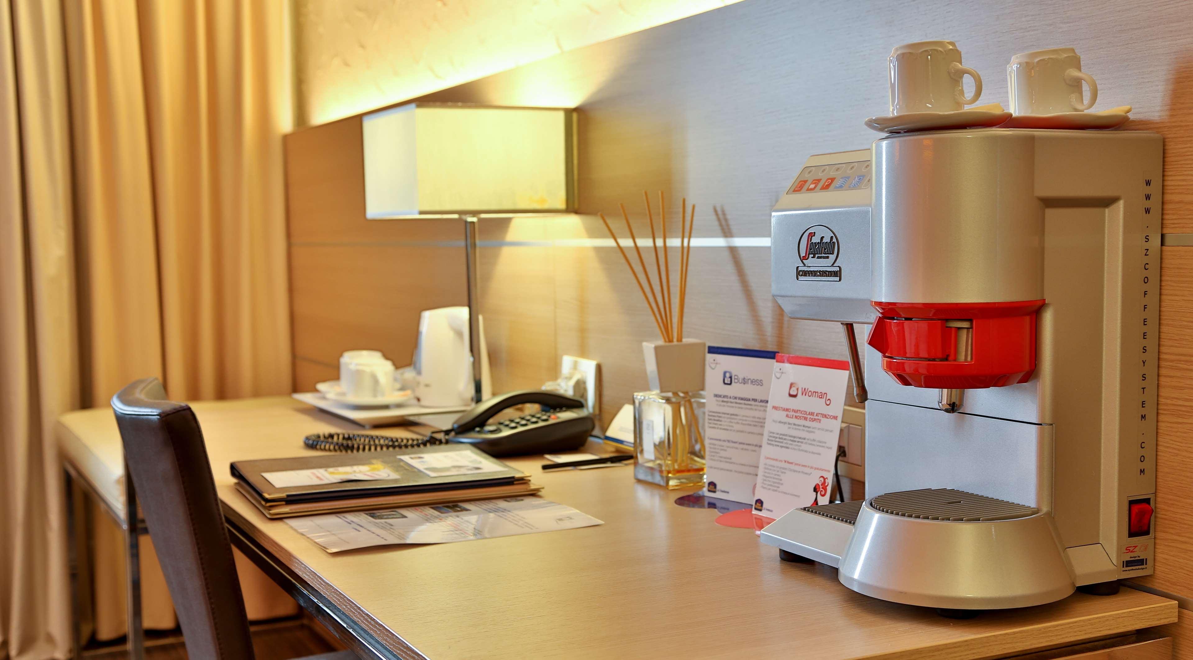 Best Western Plus Soave Hotel 산보니파시오 외부 사진