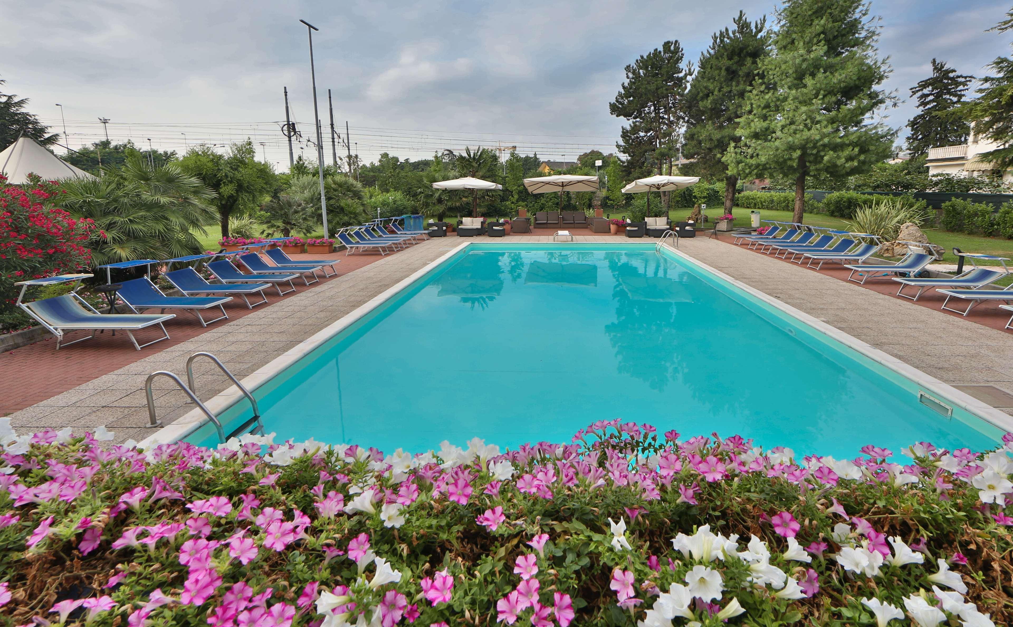 Best Western Plus Soave Hotel 산보니파시오 외부 사진