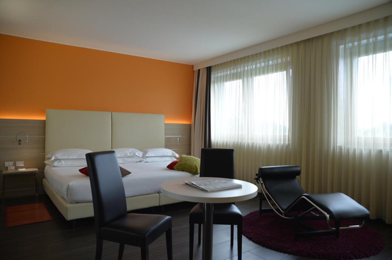 Best Western Plus Soave Hotel 산보니파시오 외부 사진